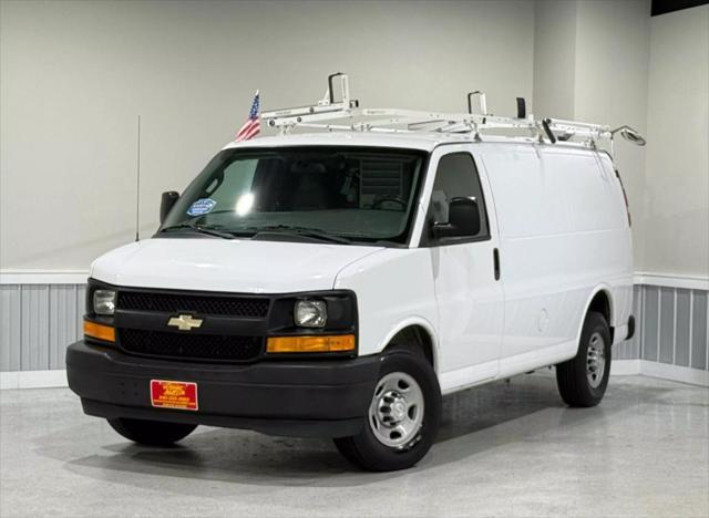2017 chevrolet express 3500 work van
