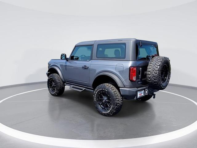 2023 ford bronco base