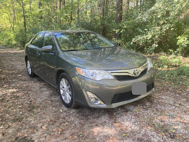 2012 toyota camry xle