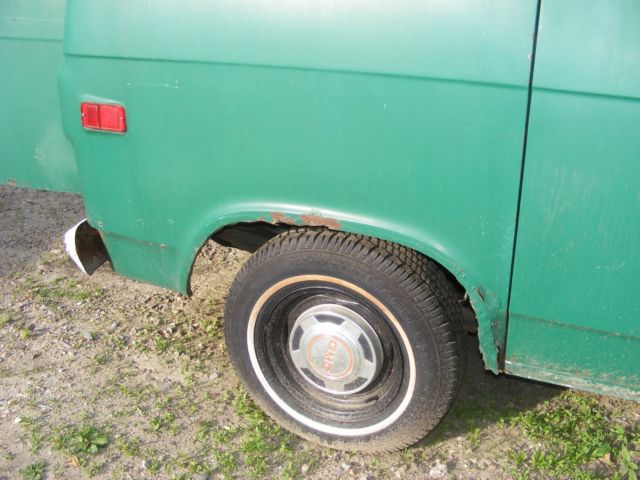 1972 gmc vandura 50k short bed 1/2 panel 1/2 window no shipping van antique