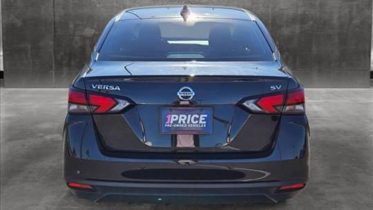 2020 nissan versa sv