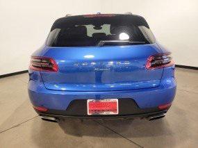 2018 porsche macan base