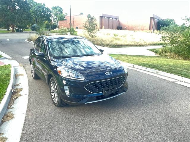 2021 ford escape titanium