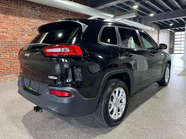 2018 jeep cherokee latitude plus