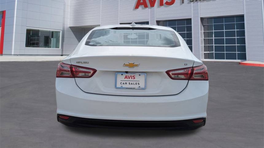2022 chevrolet malibu lt