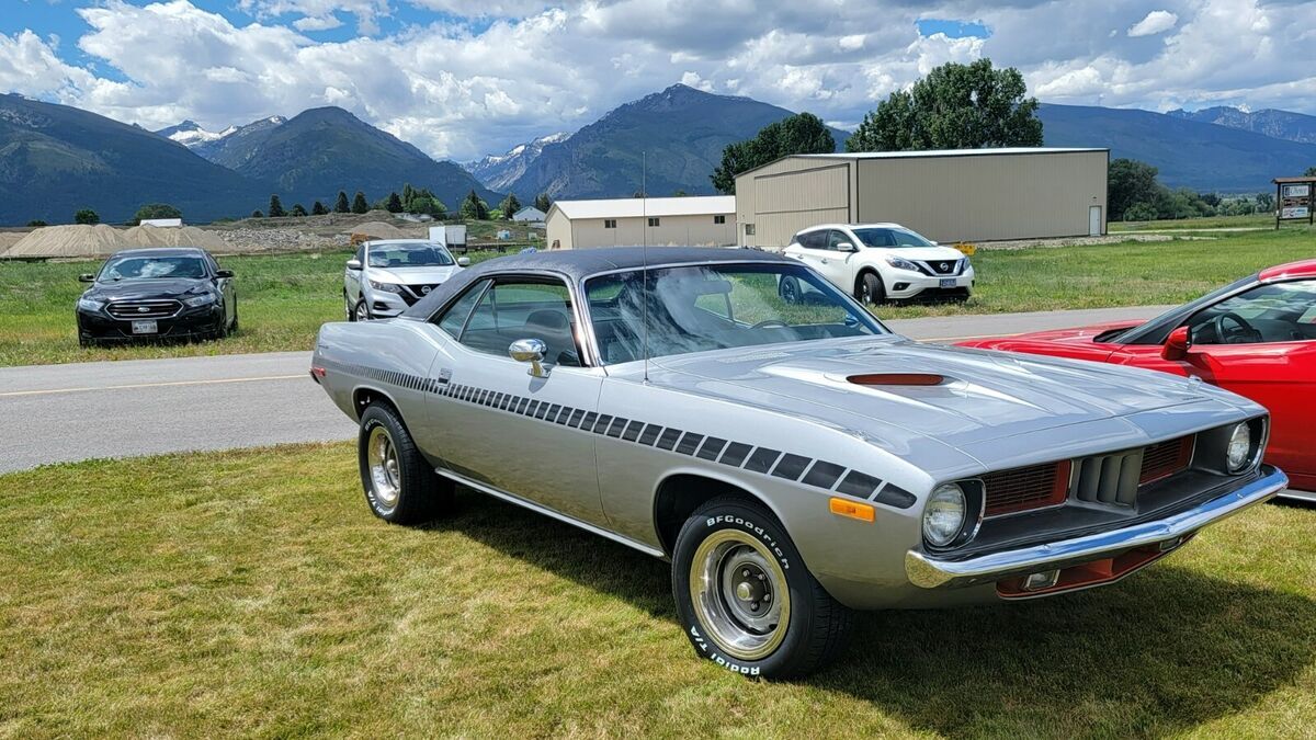1973 plymouth, barracuda, engine 340 bored 30. snotty and fun ride, a real head