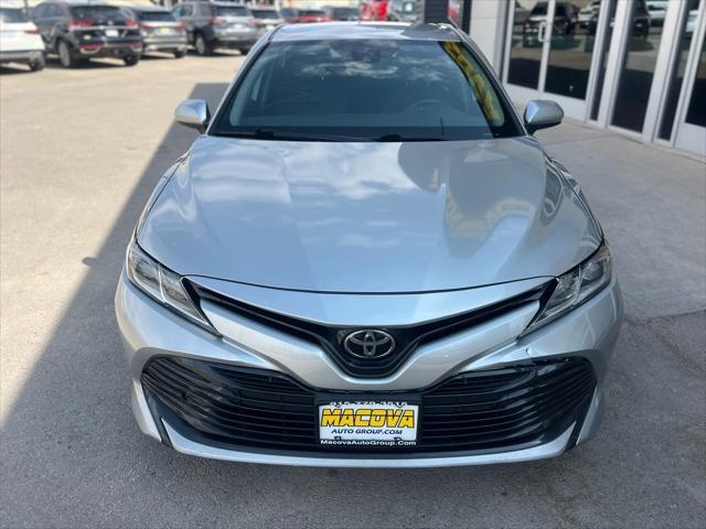 2019 toyota camry xle