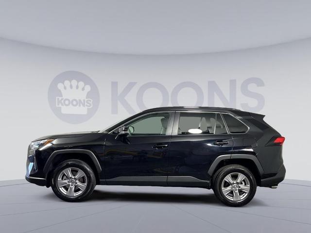 2022 toyota rav4 xle