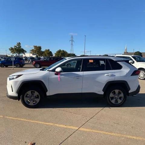 2024 toyota rav4 hybrid xle