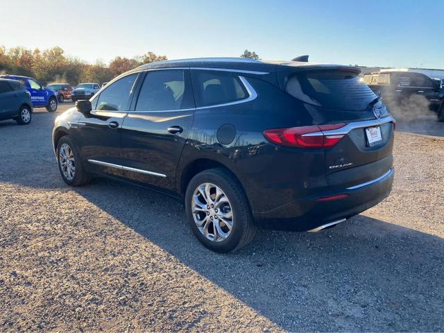 2021 buick enclave avenir