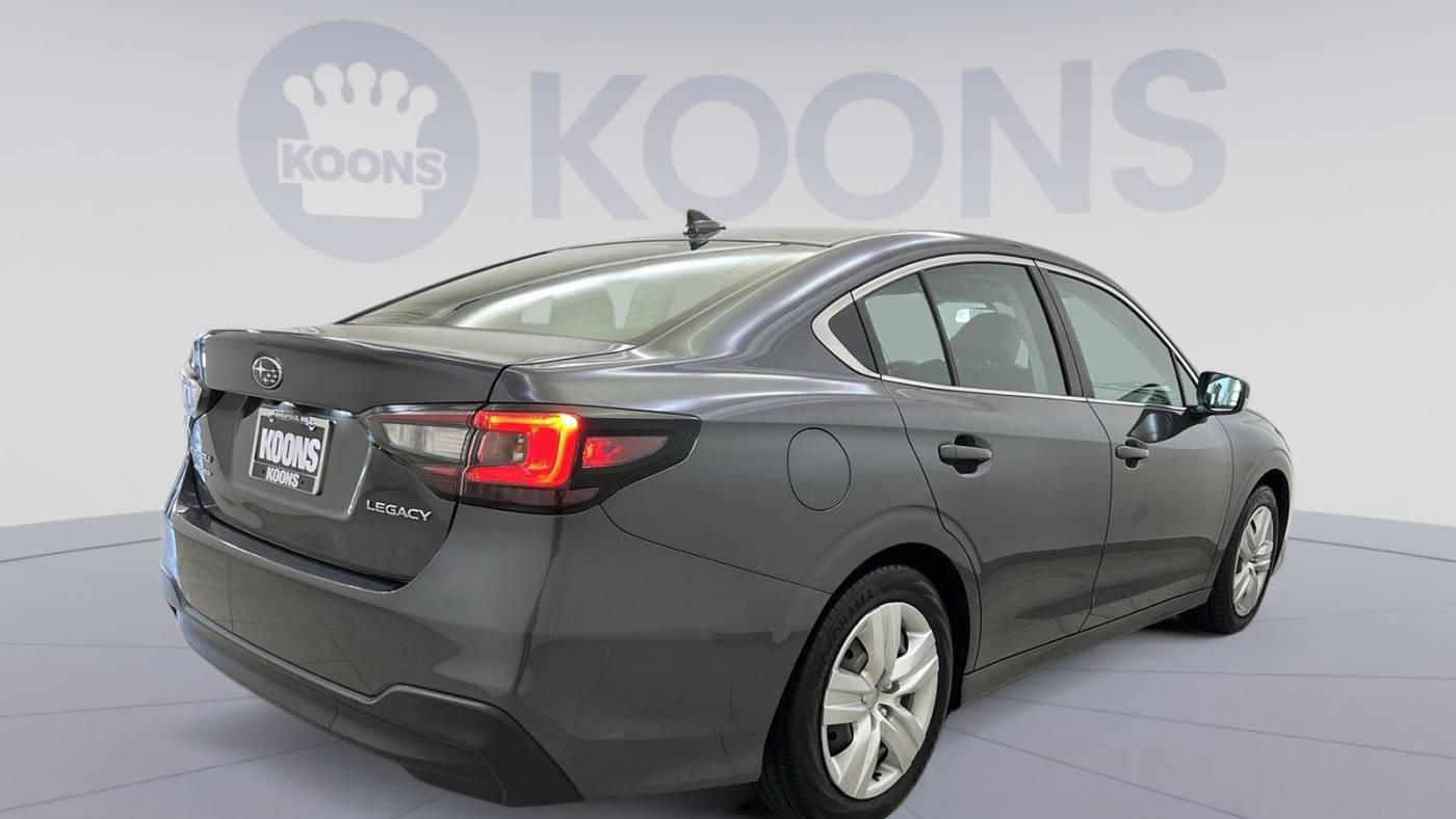 2021 subaru legacy base
