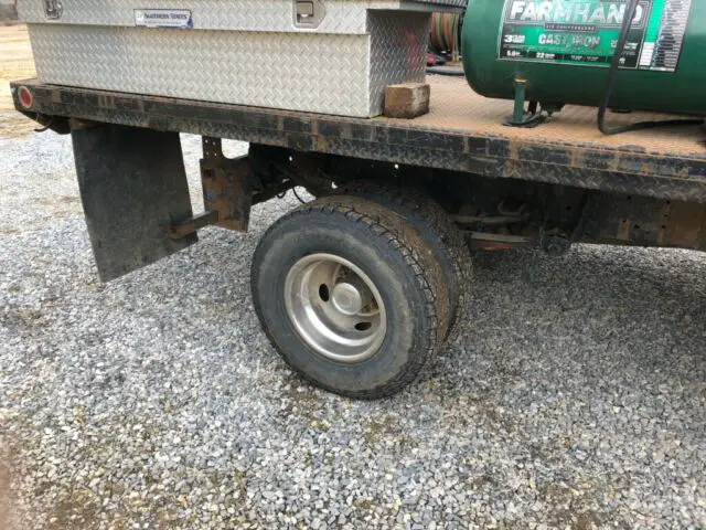 1989 ford f super duty truck flatbed 7.3 diesel dual wheels