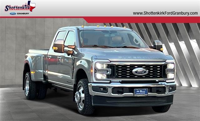 2023 ford f-350 lariat super duty