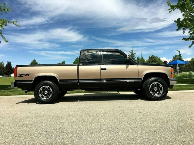 1994 chevy 1500 short bed extended cab 4x4 100% rust free low miles