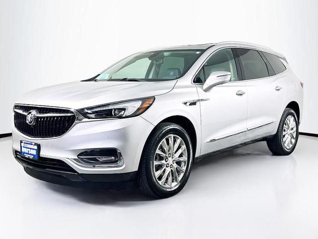 2021 buick enclave essence