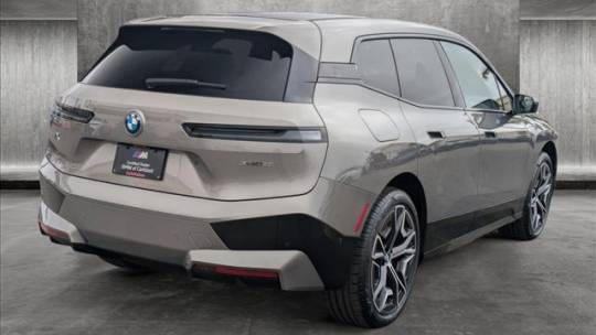 2025 BMW iX