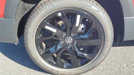 2024 Volkswagen Taos