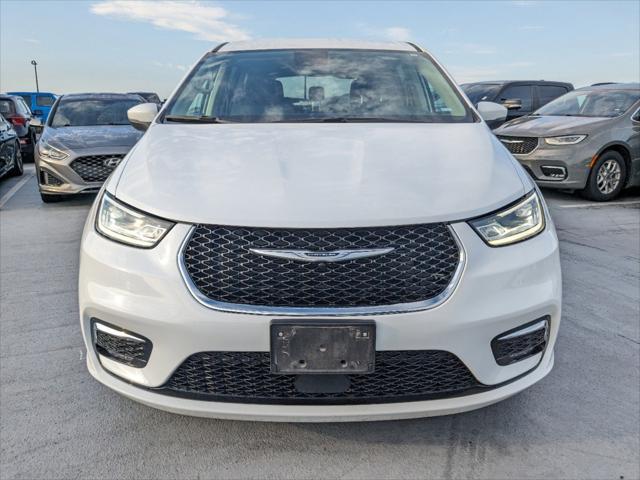 2023 chrysler pacifica touring l