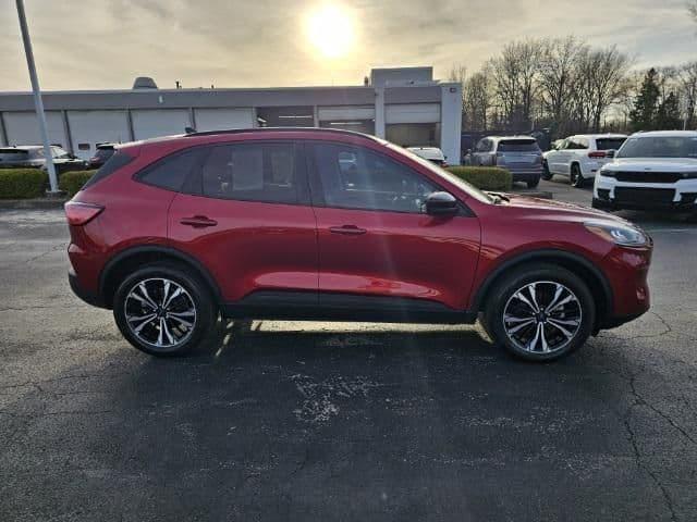 2022 ford escape sel in youngstown, ohio