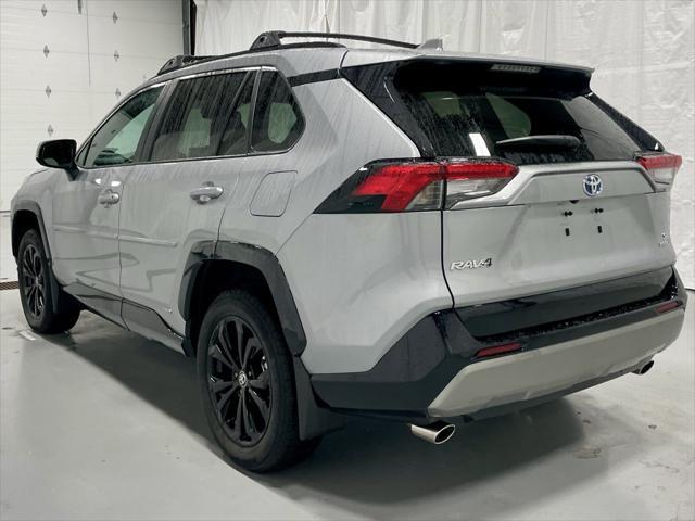 2024 toyota rav4 hybrid se