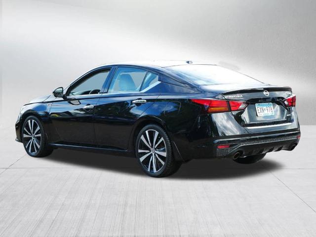 2020 nissan altima 2.0 platinum