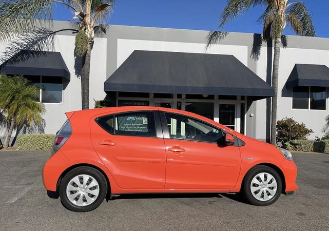 2013 toyota prius c one