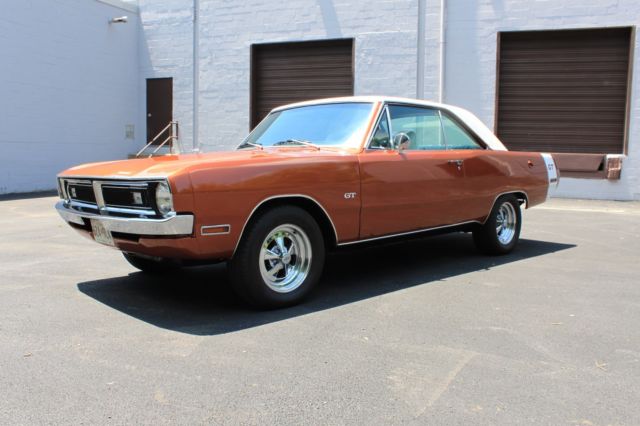 *rare* beautiful paint & body 1971 dodge dart swinger gt !!