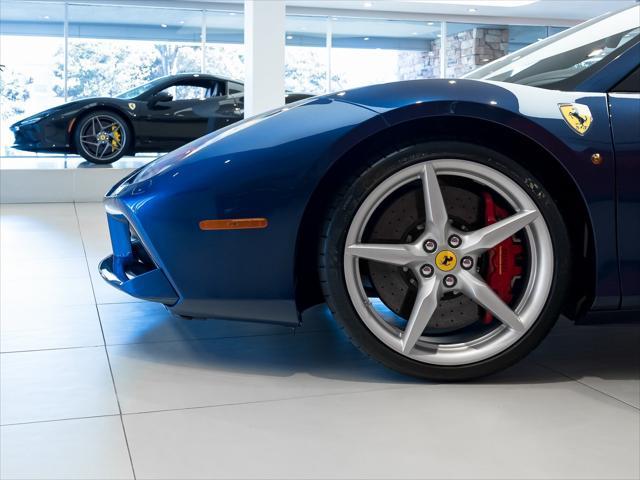 2018 ferrari 488 spider base