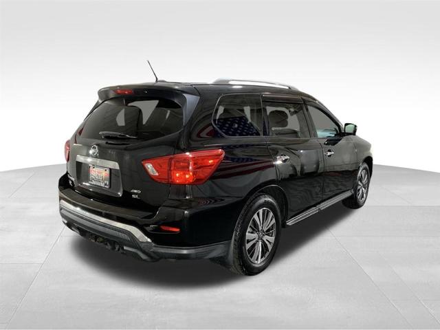 2017 nissan pathfinder sl