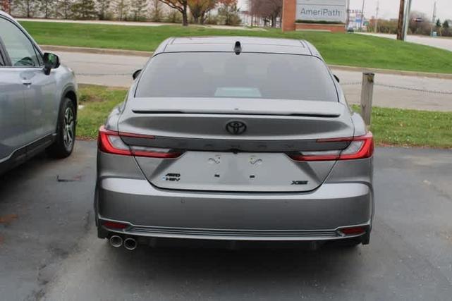 2025 toyota camry xse