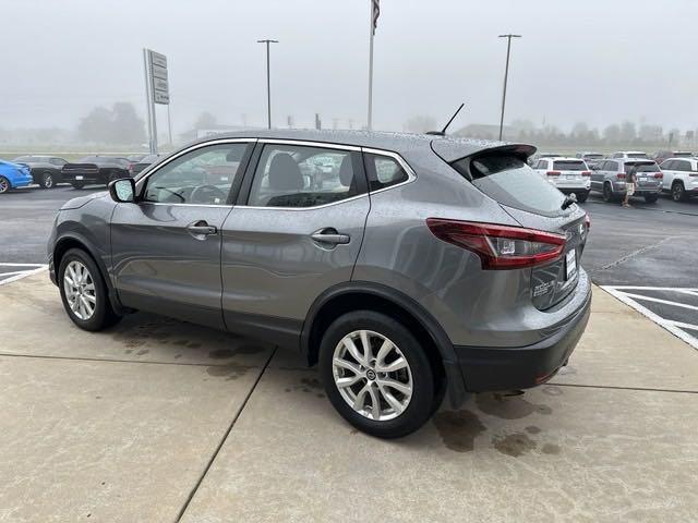 2022 nissan rogue sport s