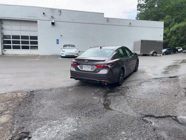 2023 toyota camry se