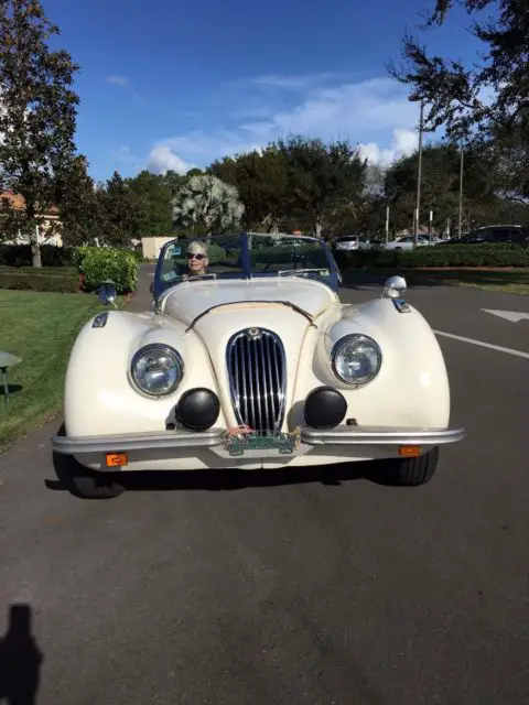 1952 jaguar xk 120 roadster replica
