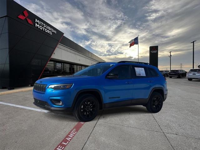 2023 jeep cherokee altitude