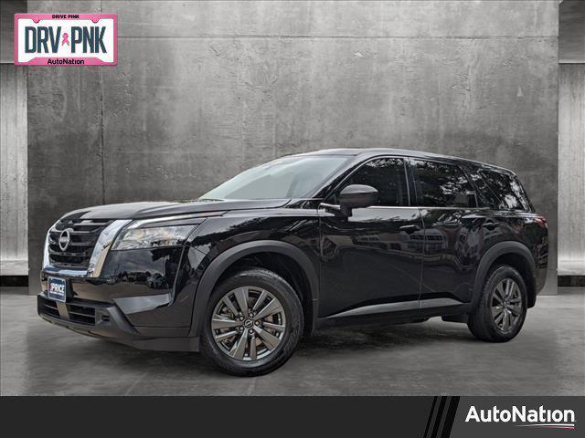 2024 nissan pathfinder s fwd
