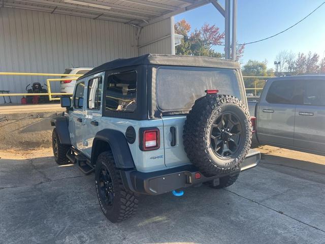 2023 jeep wrangler 4xe base