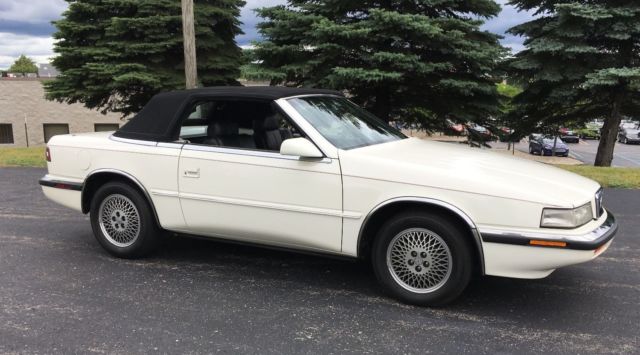 1990 chrysler tc by maserati, convertible w/hardtop