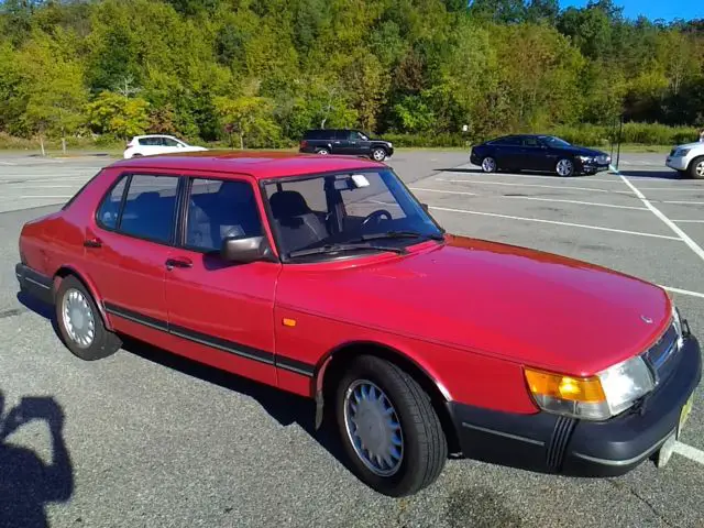1993 saab 900s sedan red cd player