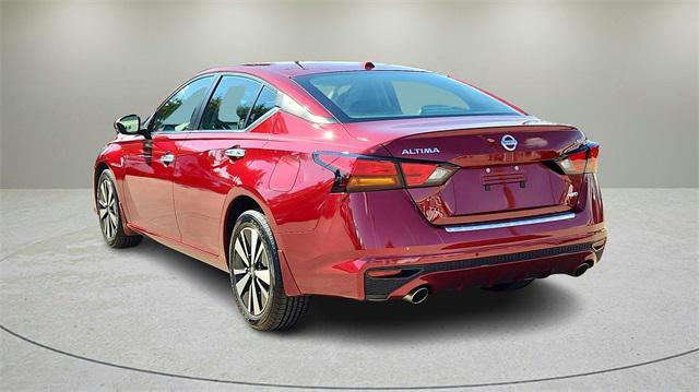 2022 nissan altima 2.5 sv