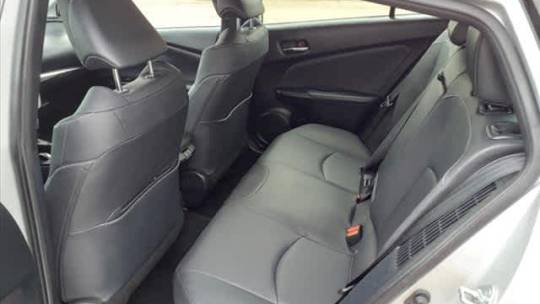 2022 toyota prius prime xle