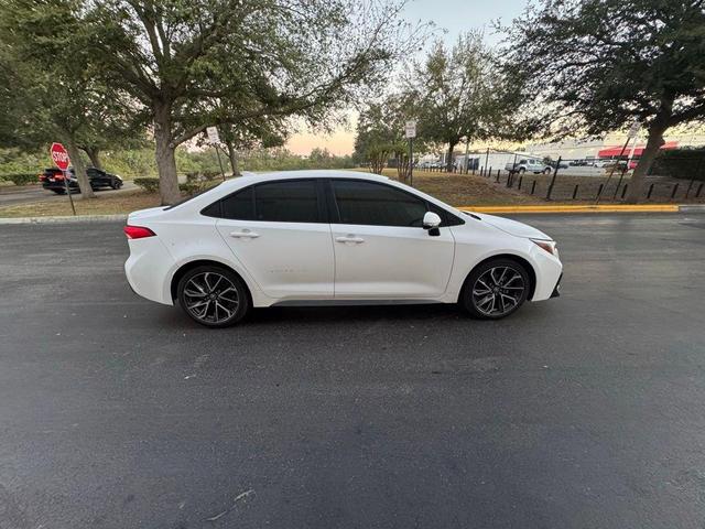 2022 toyota corolla se
