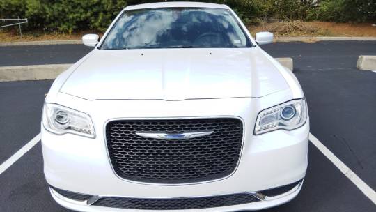 2023 Chrysler 300