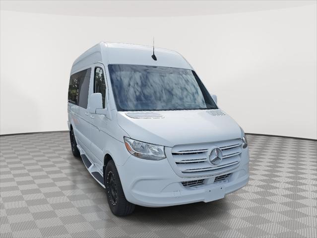 2021 mercedes-benz sprinter 2500 standard roof