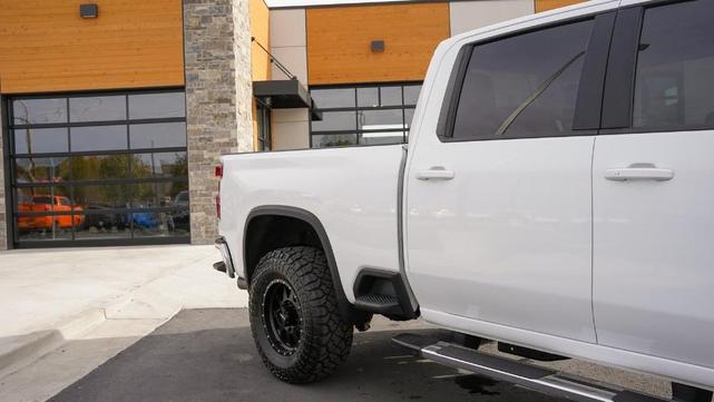 2022 chevrolet silverado 2500 lt