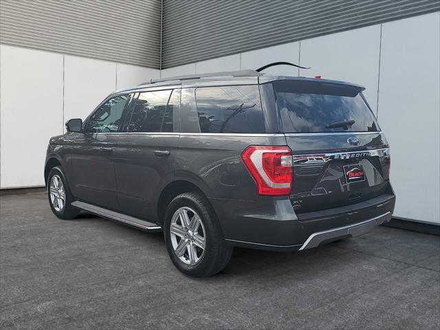 2018 ford expedition xlt