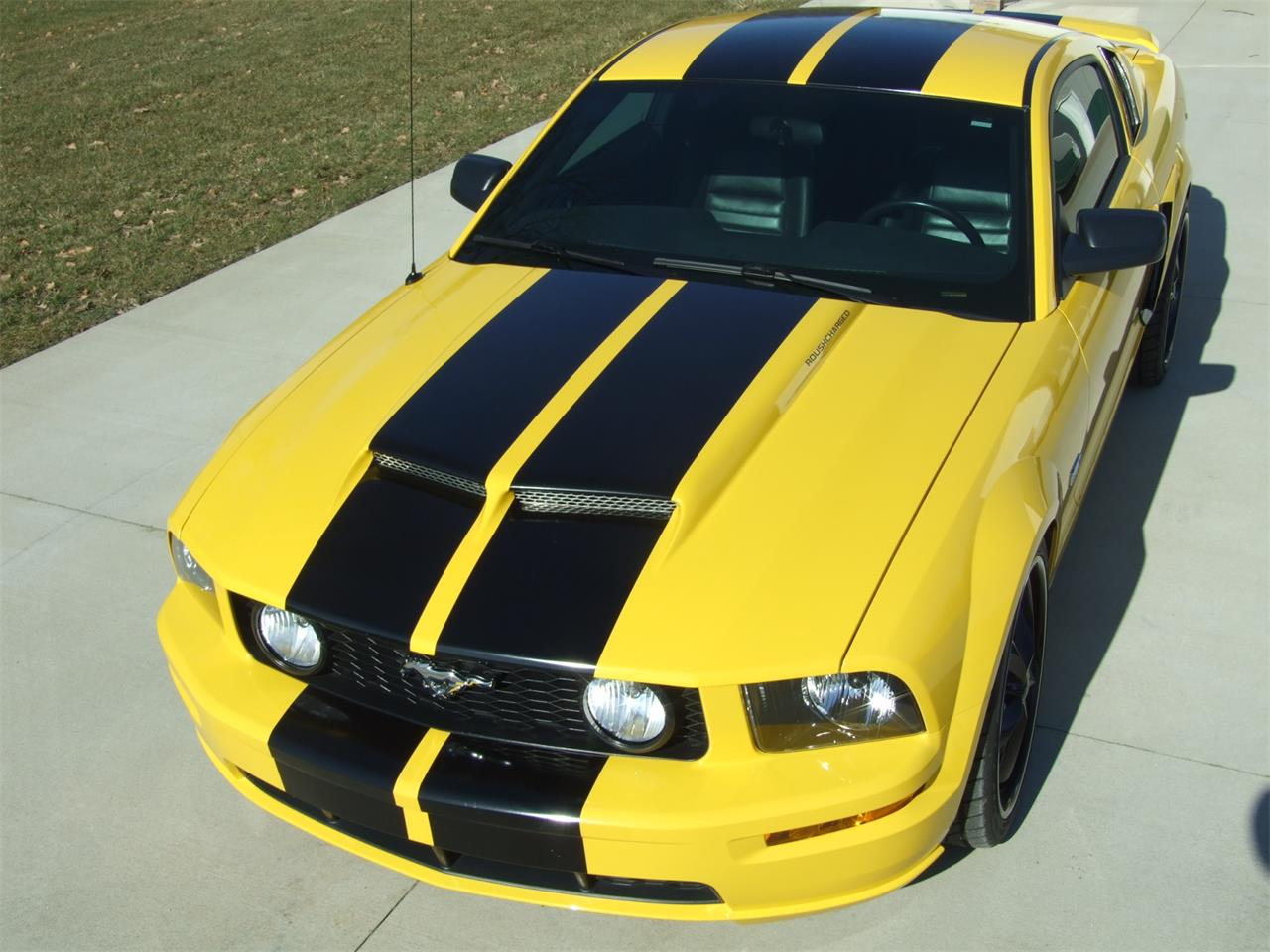 2005 ford mustang gt
