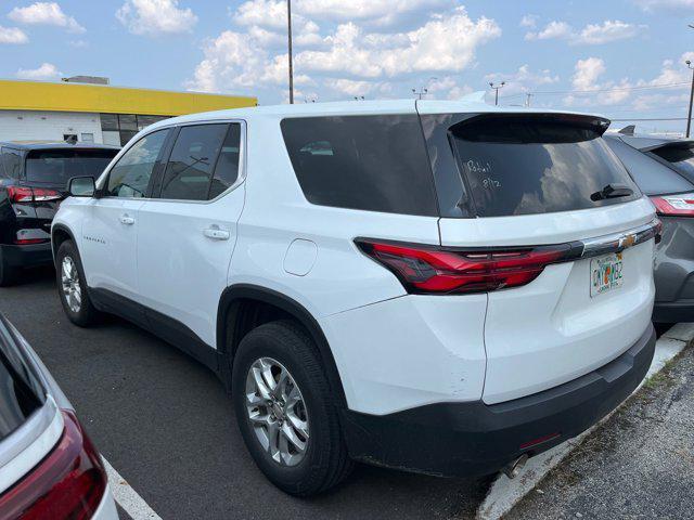 2022 chevrolet traverse ls