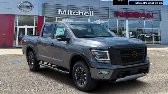 2024 Nissan Titan