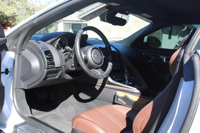 2017 jaguar f-type premium