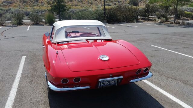1962 chevrolet corvette convertible - excellent condition with two tops!